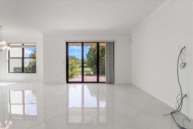 10098 Akenside Drive, Boca Raton, FL 33428