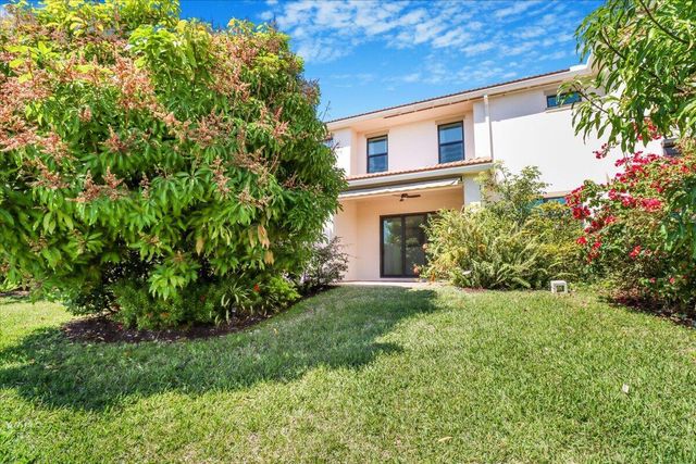 10098 Akenside Drive, Boca Raton, FL 33428
