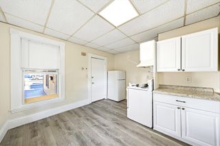 48 Waverly St 1, Melrose, MA 02176