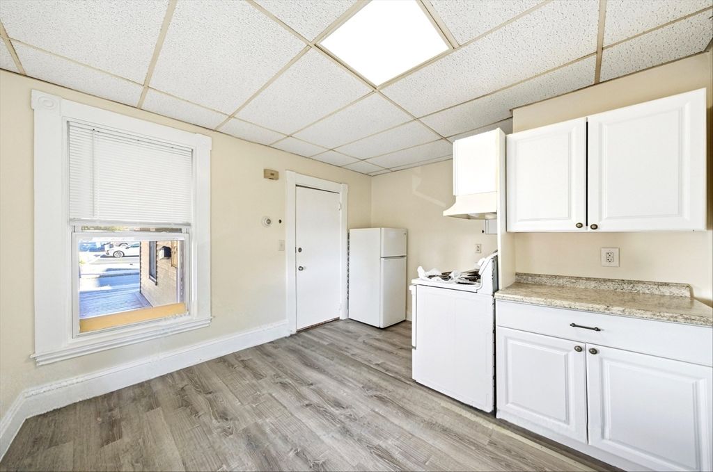 48 Waverly St 1, Melrose, MA 02176