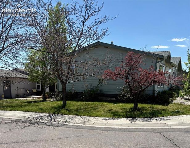4661 Gray Fox Heights, Colorado Springs, CO 80922