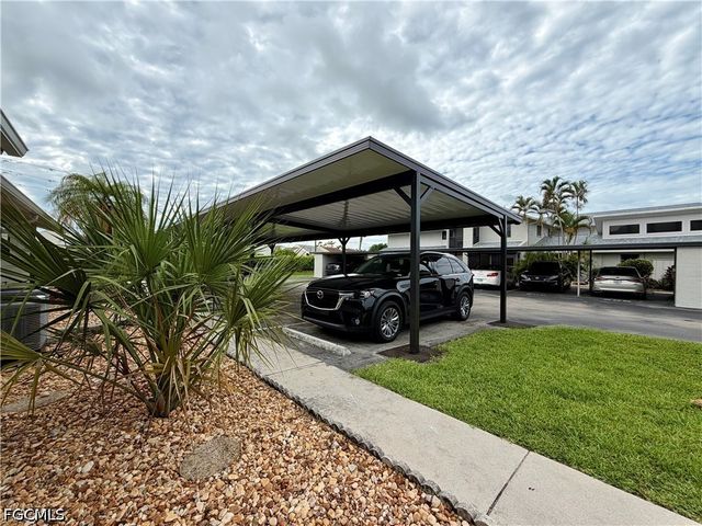 17020 Golfside CIR 104, Fort Myers, FL 33908