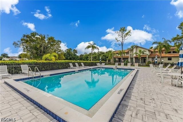 17020 Golfside CIR 104, Fort Myers, FL 33908
