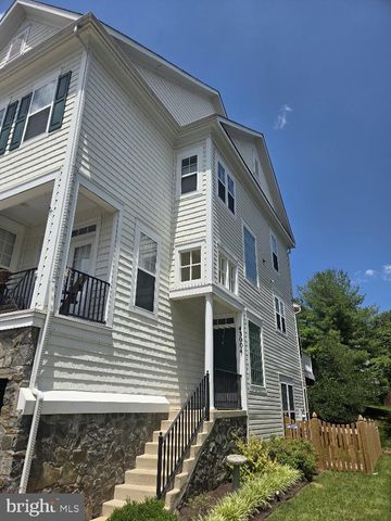 43004 MILL RACE TER, Leesburg, VA 20176