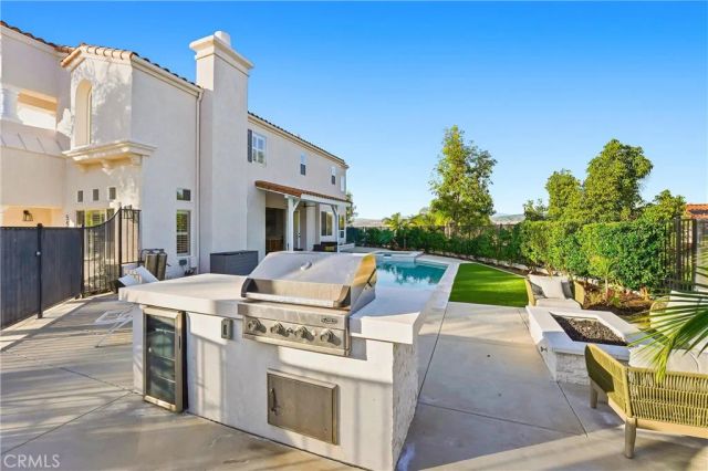 5489 E Suncrest Road, Anaheim Hills, CA 92807