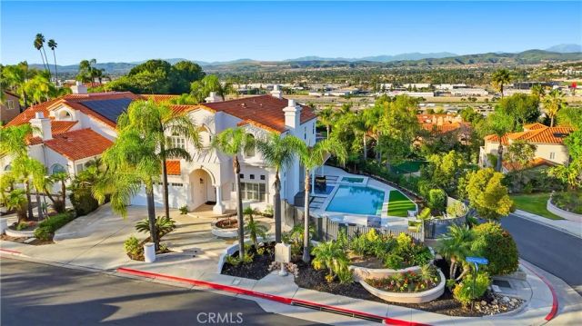 5489 E Suncrest Road, Anaheim Hills, CA 92807