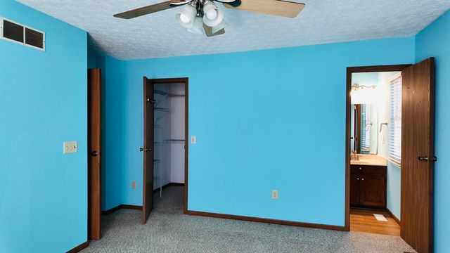 7619 Kittansett Lane, Pickerington, OH 43147