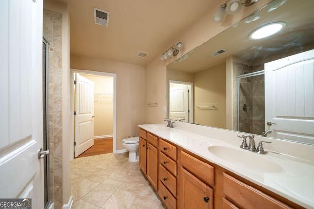 18 Mary Lane NE, White, GA 30184