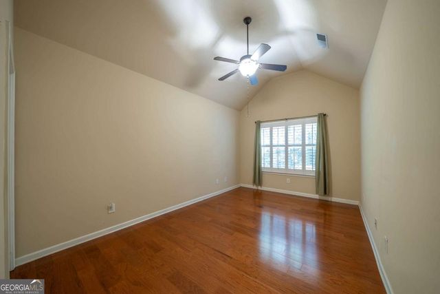18 Mary Lane NE, White, GA 30184