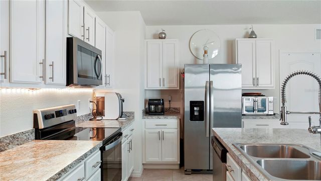 1302 HOLODAK DRIVE, Davenport, FL 33837