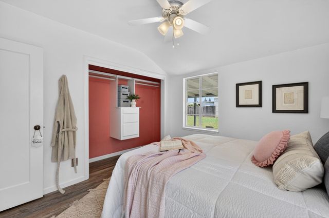 879 Olive St, Yuba City, CA 95991