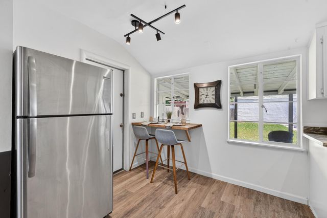 879 Olive St, Yuba City, CA 95991