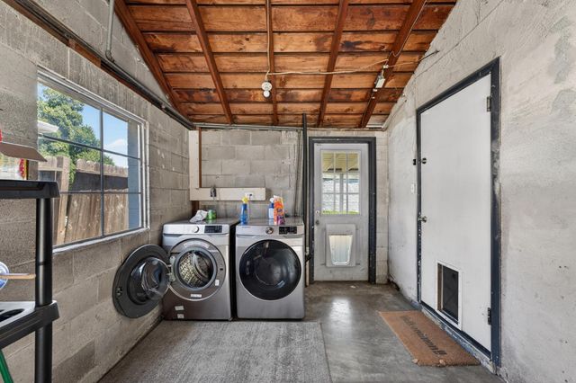 879 Olive St, Yuba City, CA 95991