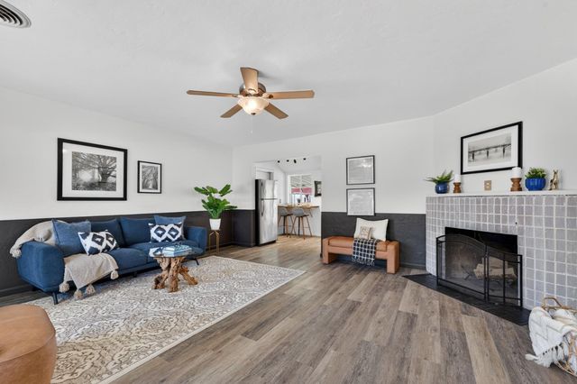 879 Olive St, Yuba City, CA 95991