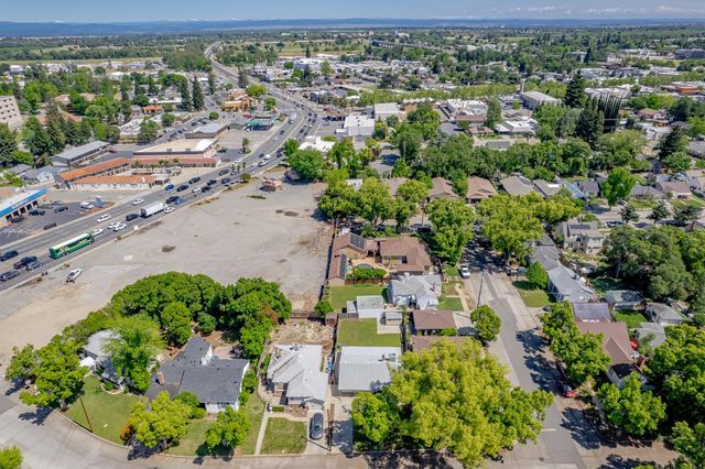 879 Olive St, Yuba City, CA 95991