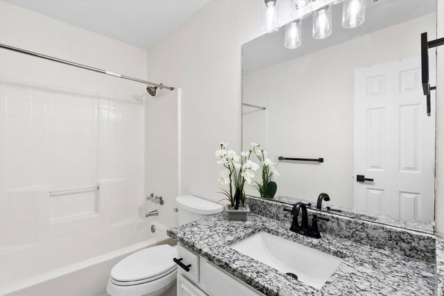 3242 Spring Meadow Lane, Grand Prairie, TX 75052