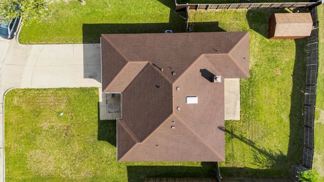 3242 Spring Meadow Lane, Grand Prairie, TX 75052