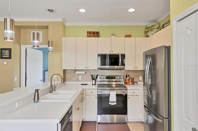 1630 WHITE BREEZE COVE, Bradenton, FL 34208
