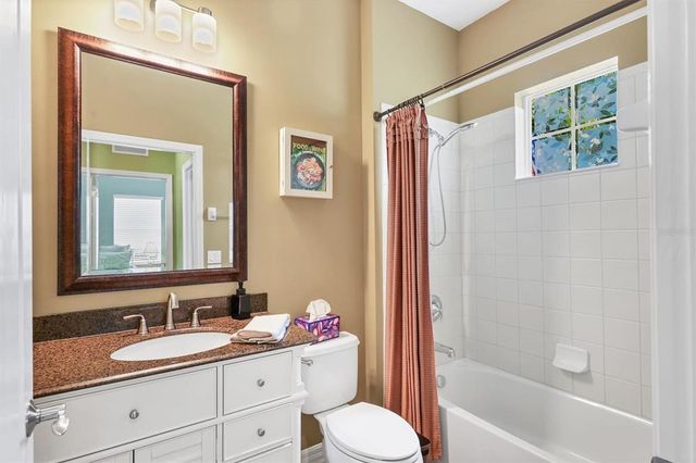 1630 WHITE BREEZE COVE, Bradenton, FL 34208