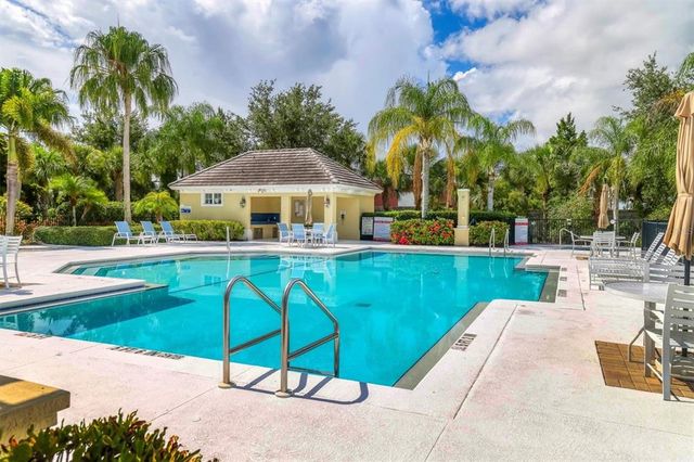 1630 WHITE BREEZE COVE, Bradenton, FL 34208