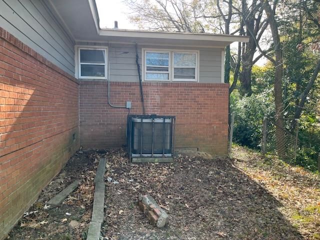 1304 CAROL DR, Memphis, TN 38116