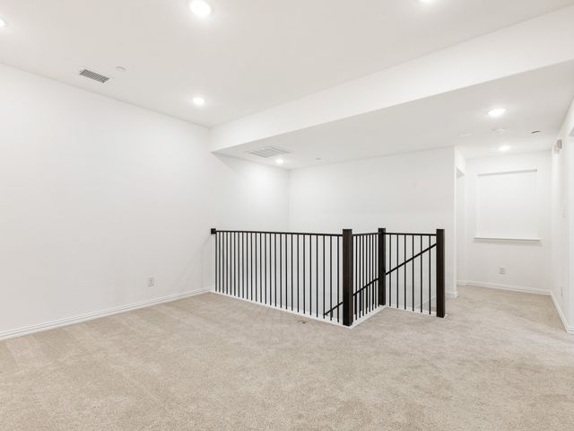 7039 Granbury Lane, Grand Prairie, TX 75054