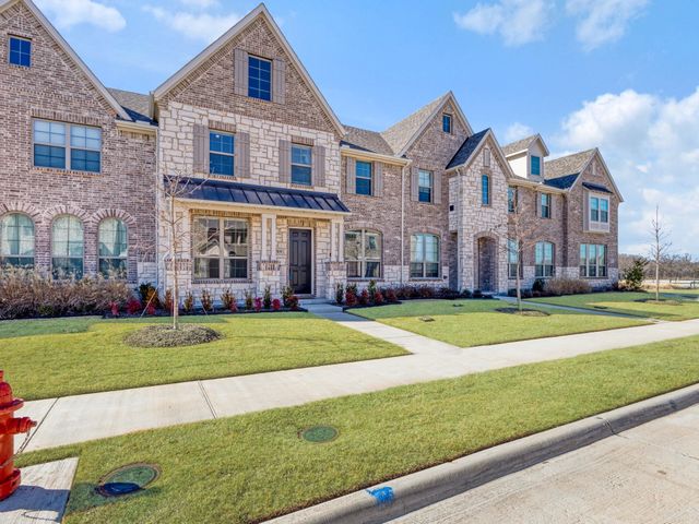 7039 Granbury Lane, Grand Prairie, TX 75054