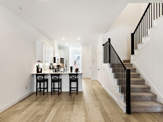 7039 Granbury Lane, Grand Prairie, TX 75054