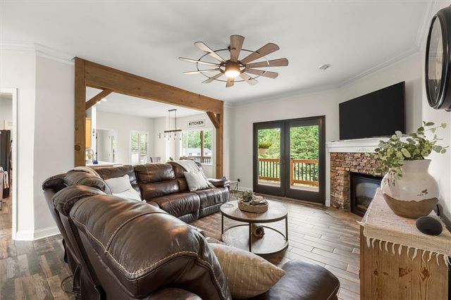 15 Hyalite Road E, Dahlonega, GA 30533