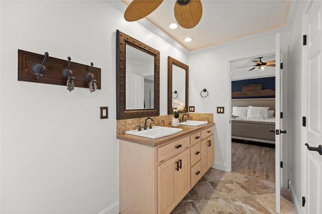 15 Hyalite Road E, Dahlonega, GA 30533