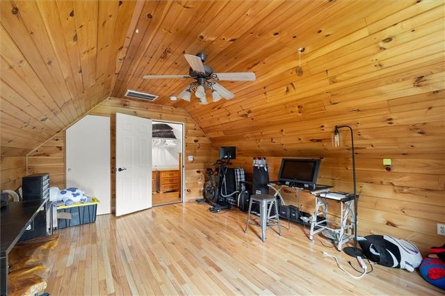 15 Hyalite Road E, Dahlonega, GA 30533