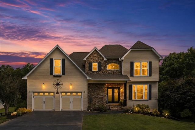 15 Hyalite Road E, Dahlonega, GA 30533
