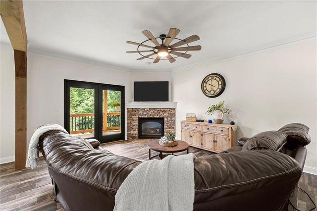 15 Hyalite Road E, Dahlonega, GA 30533