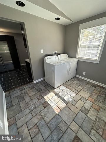5640 GUNPOWDER RD, White Marsh, MD 21162