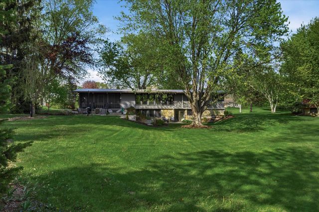 8221 Fairmont LANE, Greendale, WI 53129