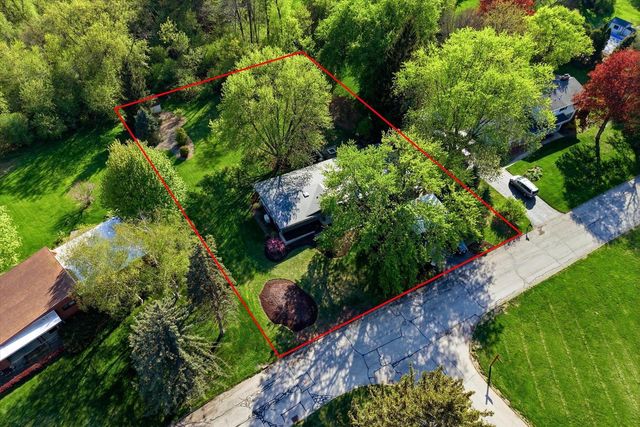 8221 Fairmont LANE, Greendale, WI 53129