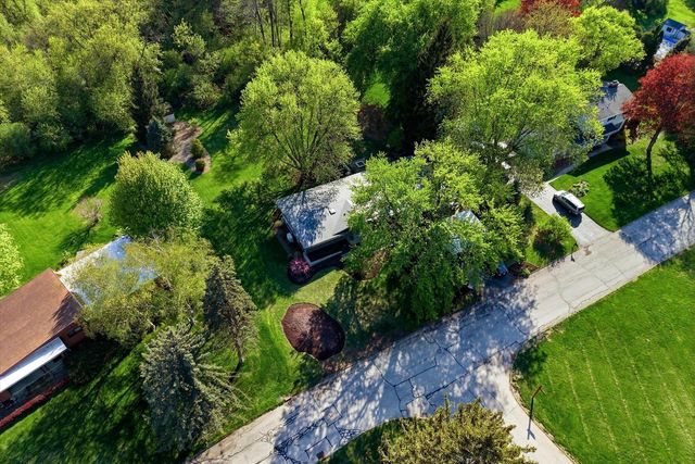 8221 Fairmont LANE, Greendale, WI 53129