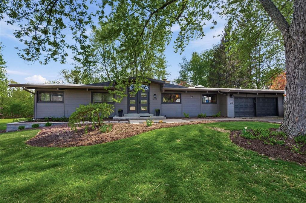 8221 Fairmont LANE, Greendale, WI 53129