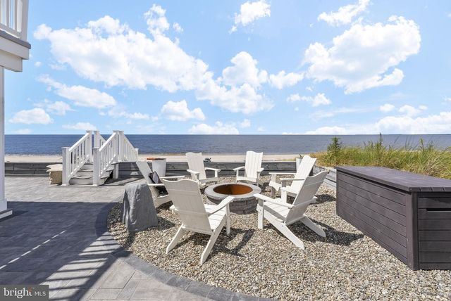 163 N BEACH AVE, Cape May Court House, NJ 08210