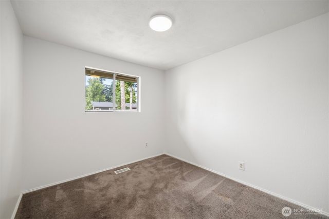 6819 Braker Way, Lynden, WA 98264