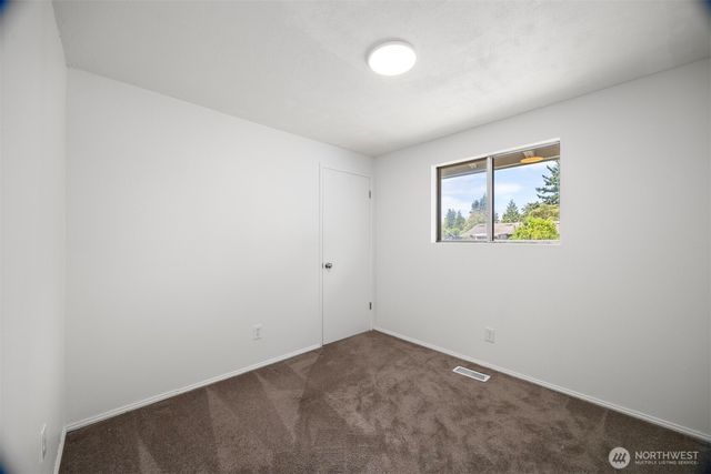 6819 Braker Way, Lynden, WA 98264