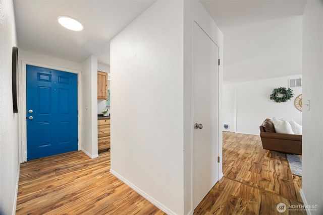 6819 Braker Way, Lynden, WA 98264