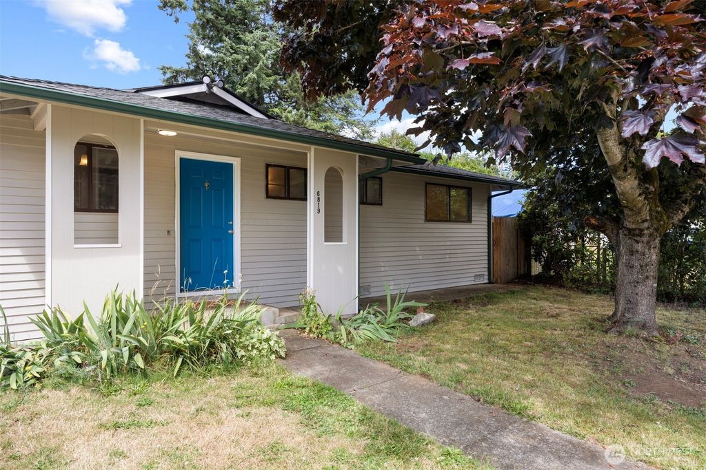 6819 Braker Way, Lynden, WA 98264