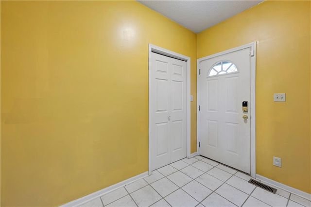 13710 Barber Avenue, Bonner Springs, KS 66012