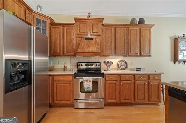 521 KLINE Road, Shady Dale, GA 31085