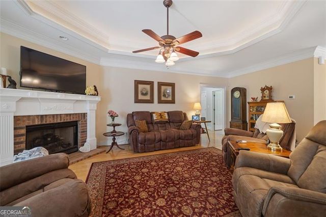 521 KLINE Road, Shady Dale, GA 31085