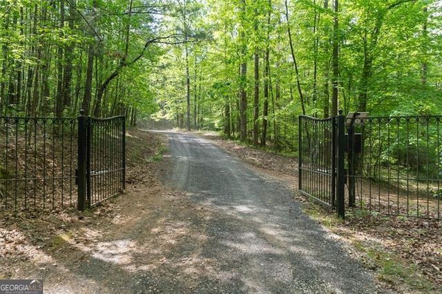 521 KLINE Road, Shady Dale, GA 31085