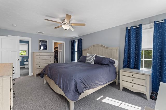 34 East Lantern Road, Lincoln, RI 02865