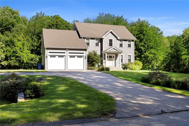 34 East Lantern Road, Lincoln, RI 02865