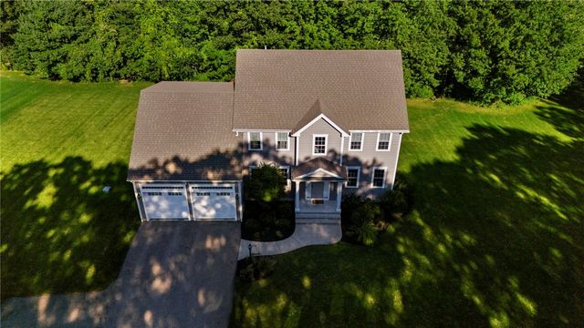 34 East Lantern Road, Lincoln, RI 02865